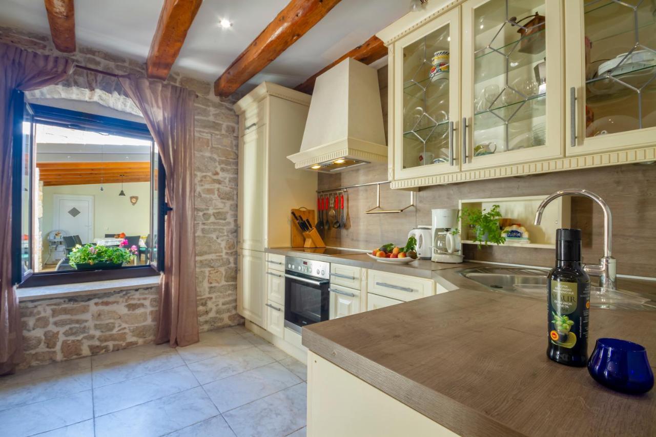 Holiday Stone House Bale Extérieur photo