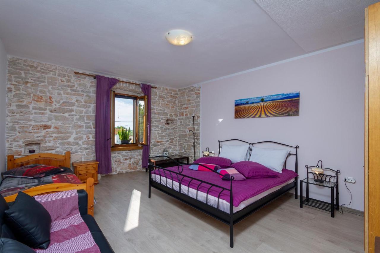 Holiday Stone House Bale Extérieur photo
